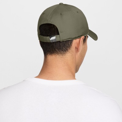 Nike Dri-fit Club metal logo cap FB5372-222 M/L